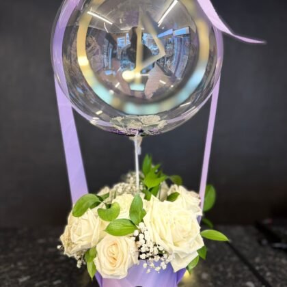 Aranjament floral cu baloane Lila Bobo