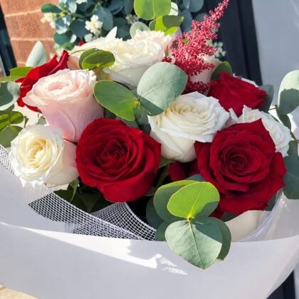 Mixed Roses Bouquet