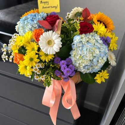 Charming Mixed Arrangement