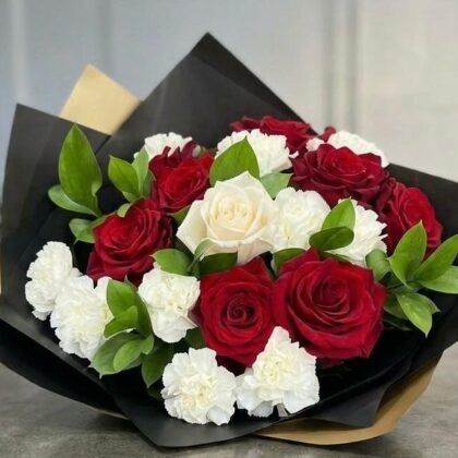 Mixed Roses Bouquet